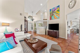 5218 Windsor Parke Dr in Boca Raton, FL - Building Photo - Building Photo