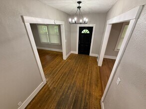 433 Norwood Ave in Youngstown, OH - Building Photo - Building Photo