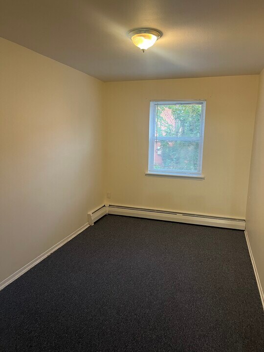 20 Paerdegat 12th St, Unit 1 in Brooklyn, NY - Building Photo