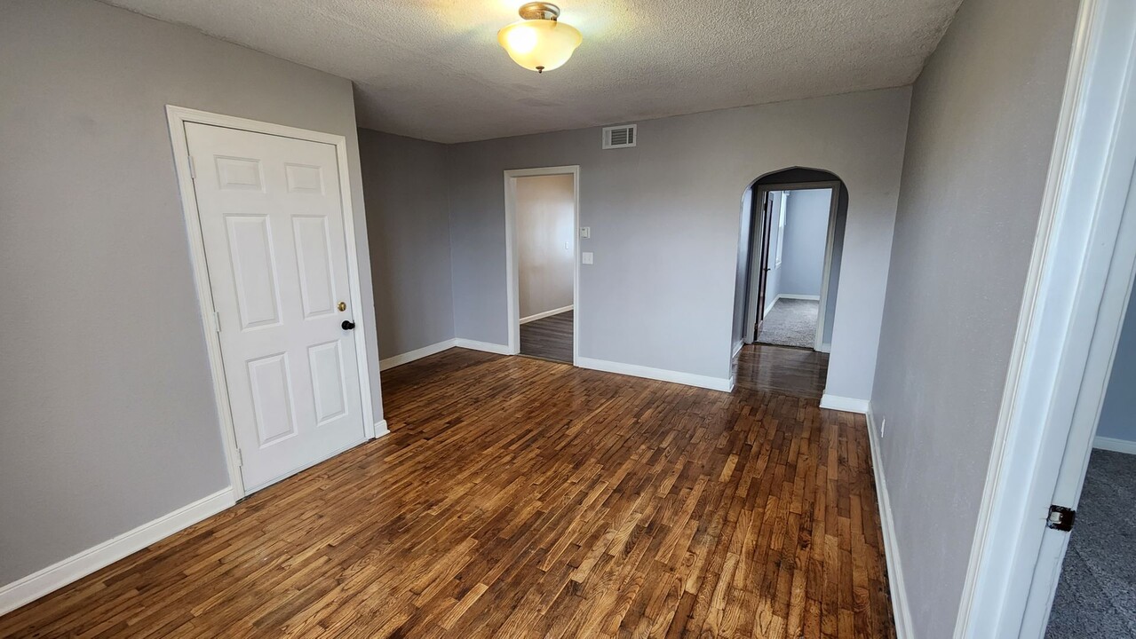 1106 Gillette St in La crosse, WI - Building Photo