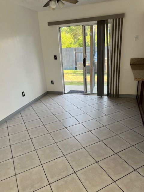 715 Crane St in Bakersfield, CA - Building Photo - Building Photo