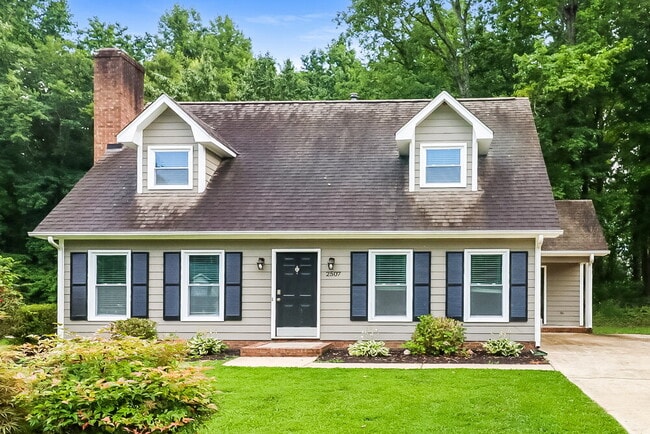 property at 2507 Spaight Ct