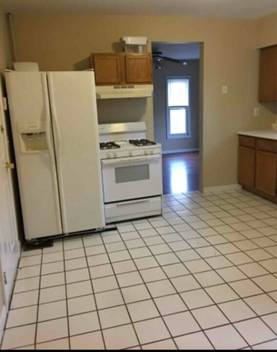 32 South Ave in Webster, NY - Building Photo