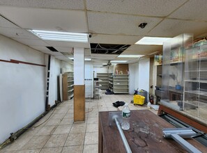 1217-1219 Flatbush Ave in Brooklyn, NY - Building Photo - Interior Photo