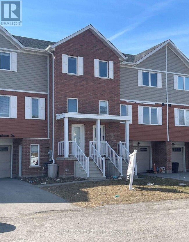 23 Denistoun St