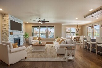 4609 Junco St in Moses Lake, WA - Foto de edificio - Building Photo