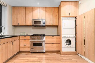 290 W 12th St, Unit 1C in New York, NY - Building Photo - Building Photo