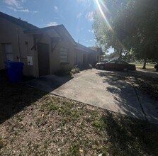 3838 Madison Ave in Ft. Myers, FL - Building Photo - Building Photo