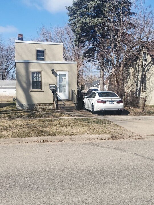 215 4th Ave NE in Brainerd, MN - Building Photo