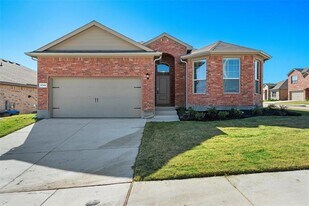9749 Fallston Dr in Fort Worth, TX - Building Photo