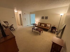1110 Madison Ave, Unit 4 in Butler, PA - Foto de edificio - Building Photo