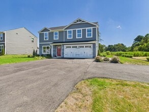 2943 Travis Ln in Petersburg, VA - Building Photo - Building Photo