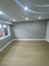 60 Arkell Rd in Guelph, ON - Building Photo - Building Photo