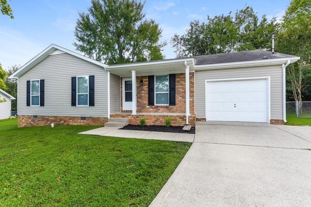 809 Clearspring Ct in Smyrna, TN - Building Photo