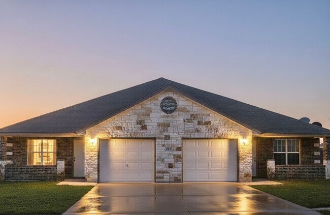 property at 3204 Baldwin Loop