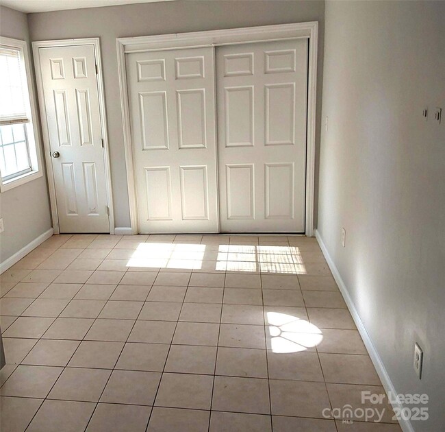 835 Seldon Dr in Charlotte, NC - Building Photo - Building Photo