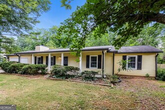 4624 N View Rd NW in Kennesaw, GA - Building Photo - Building Photo