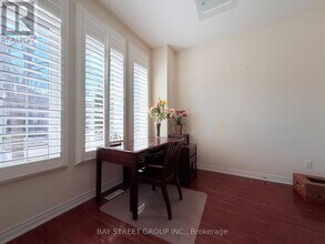 9 St Clare Blvd in Vaughan, ON - Building Photo - Building Photo