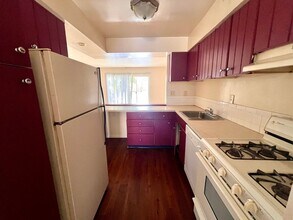 524 College Park Dr in Carnot-Moon, PA - Building Photo - Building Photo