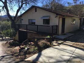 3690 Tulare St in Clearlake, CA - Building Photo