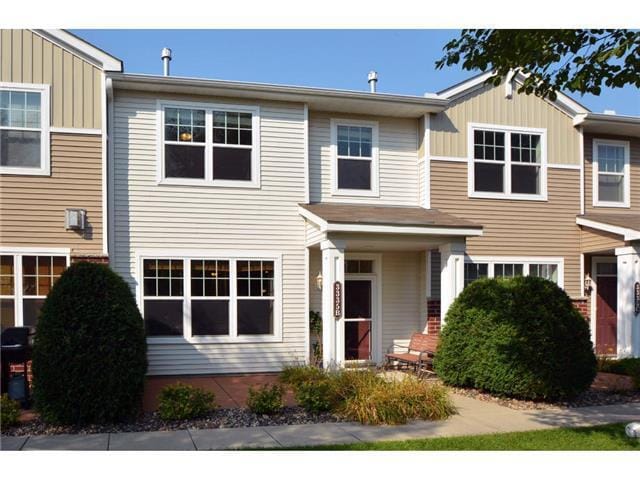 3335 Hazel Trail B in Woodbury, MN - Building Photo - Building Photo