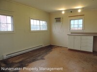 718 W 14th St photo'