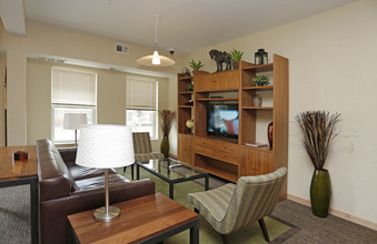 Station 38 Apartments in Minneapolis, MN - Building Photo - Interior Photo