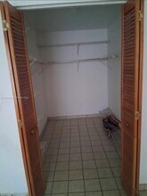 7167 SW 43rd St in Miami, FL - Building Photo - Building Photo