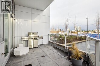 7683 Park Cres in Burnaby, BC - Building Photo - Building Photo