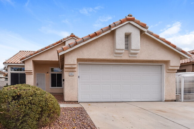 property at 806 Zinnia Cir