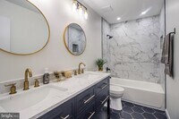 825 Showell Ct photo'