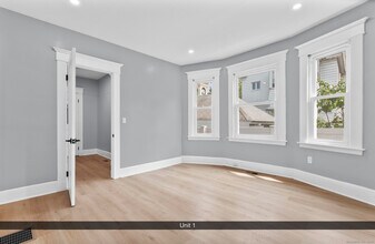 74 4th St in New Haven, CT - Building Photo - Building Photo