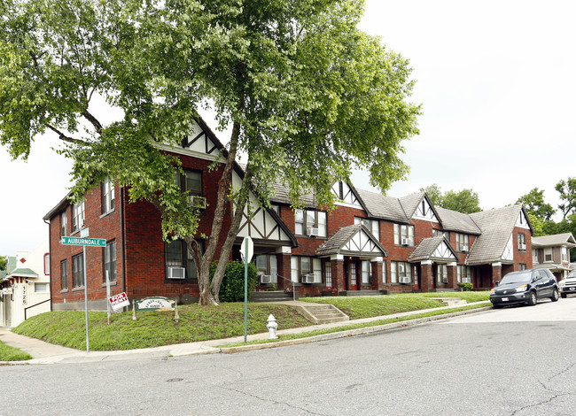 189 N Auburndale St in Memphis, TN - Foto de edificio - Building Photo