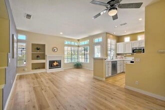 12626 Springbrook Dr in San Diego, CA - Building Photo - Building Photo