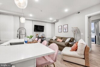 1144 Frankford Ave in Philadelphia, PA - Building Photo - Building Photo