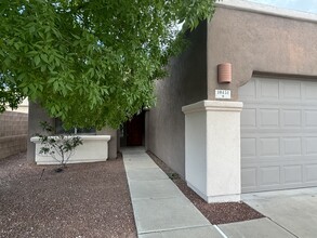 10451 S Frontier Ranch Pl in Vail, AZ - Building Photo - Building Photo