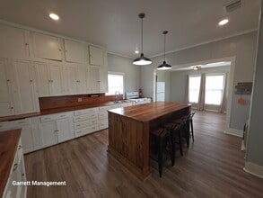 337 County Rd 2435 in Lometa, TX - Building Photo - Building Photo