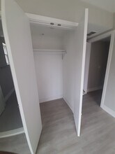 649 N 35th St in Philadelphia, PA - Foto de edificio - Building Photo