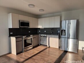 1631 Kapiolani Blvd in Honolulu, HI - Building Photo - Building Photo