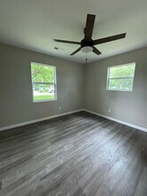 108 N Huffman Ave in Strafford, MO - Building Photo - Building Photo