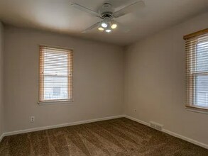 6843 Leavenworth St in Omaha, NE - Building Photo - Building Photo
