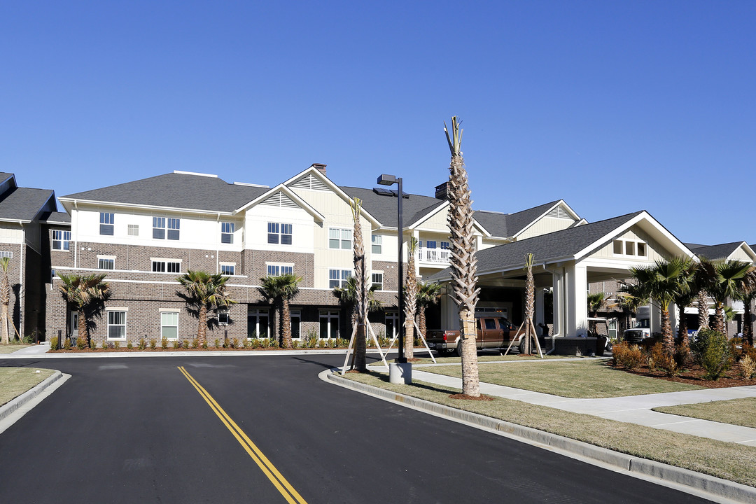 Daniel Pointe Resort in Daniel Island, SC - Foto de edificio