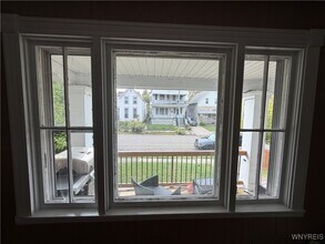 21 Abbottsford Pl in Buffalo, NY - Building Photo - Building Photo
