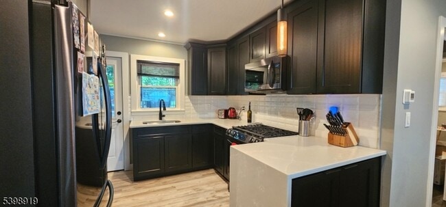 141 West End Ave in Hopatcong, NJ - Building Photo - Building Photo