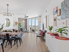 4203 Indian Bayou Trail, Unit ID1447163P in Destin, FL - Building Photo