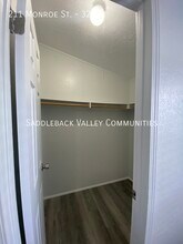 211 Monroe St in Rawlins, WY - Building Photo - Building Photo