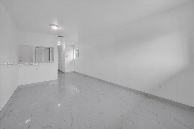 1371 NW 3rd St in Miami, FL - Building Photo - Building Photo