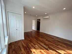 155 Orange St in Chelsea, MA - Foto de edificio - Building Photo