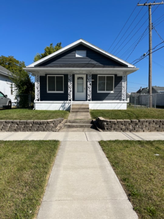 520 Somerset Ave in Mishawaka, IN - Building Photo