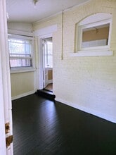 352 1/2 E 20th Ave, Unit 352.5 in Columbus, OH - Building Photo - Building Photo